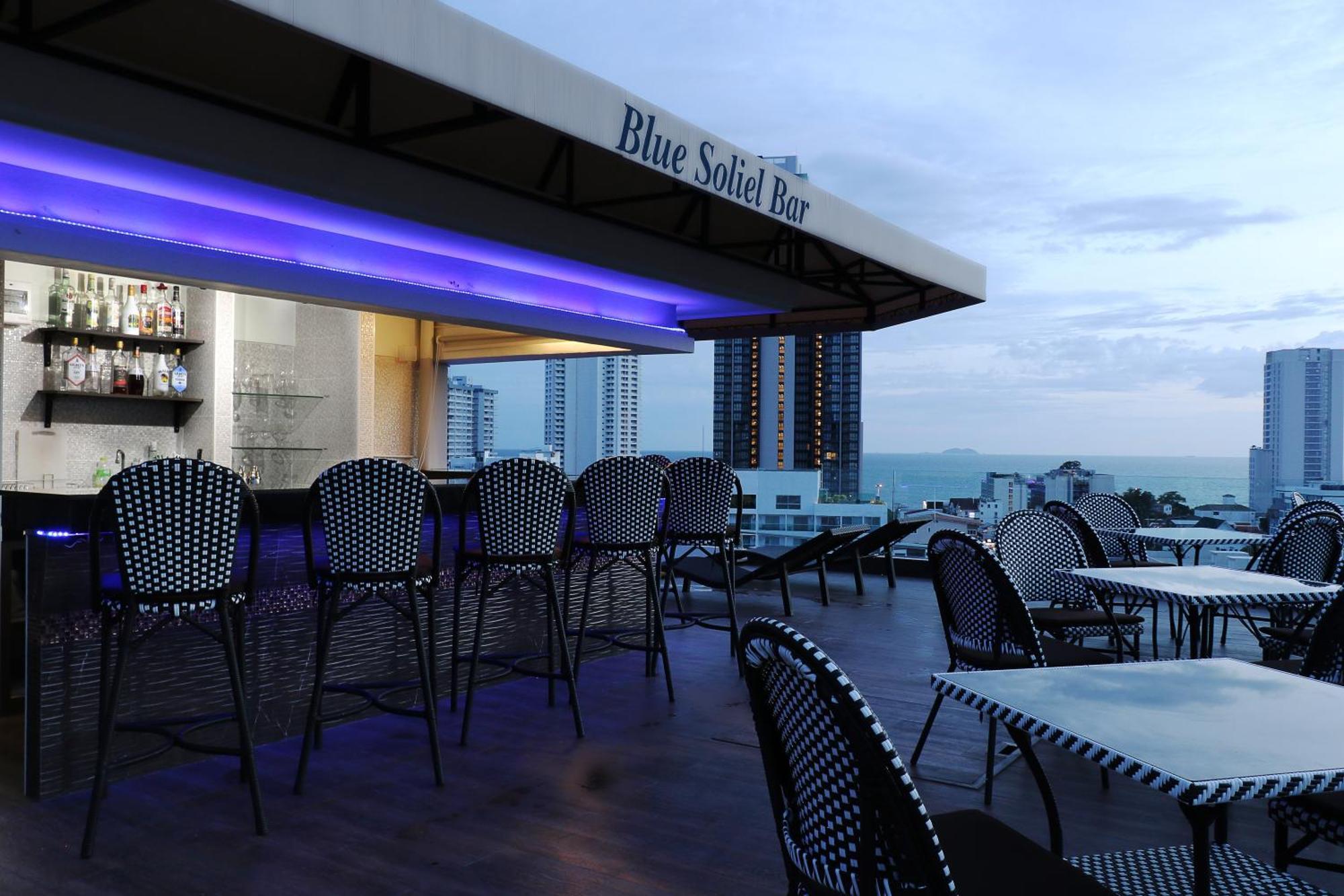 Sirin Exclusive Hotel And Residence Pattaya Exterior photo